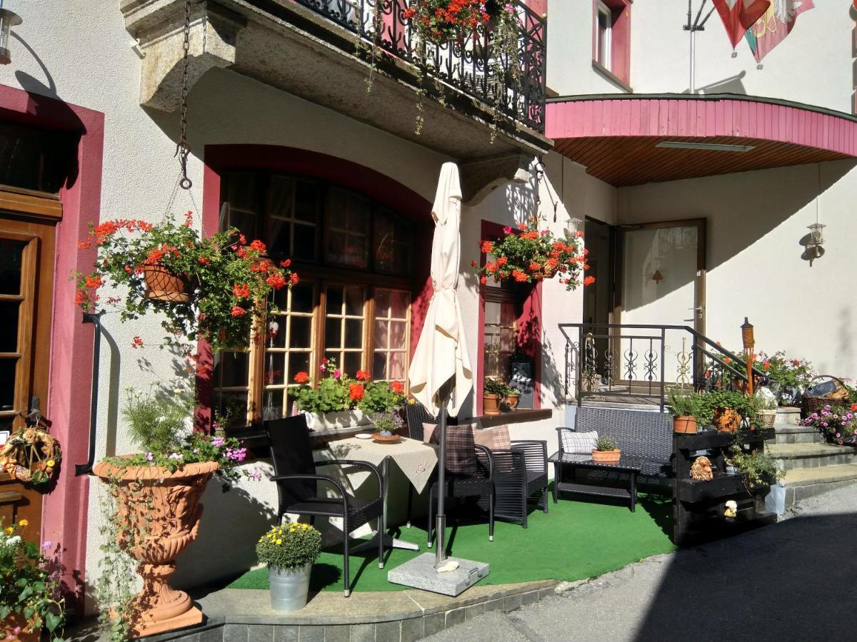 Hotel Restaurant Escher Leukerbad Exterior photo
